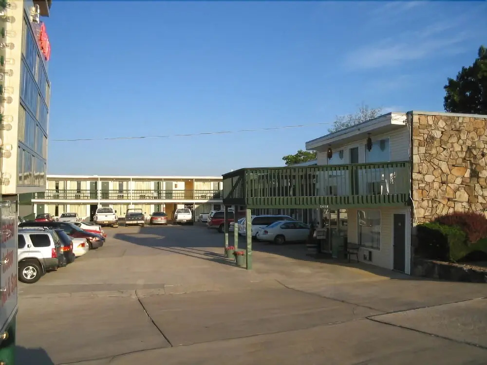 Caprice Motor Inn