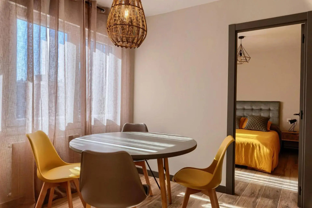 Apartamento de Diseño elegante by the urban hosts