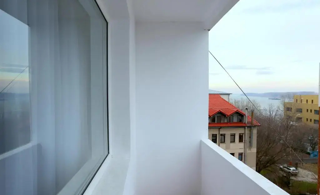 SOHO Apartment near CERONAV
