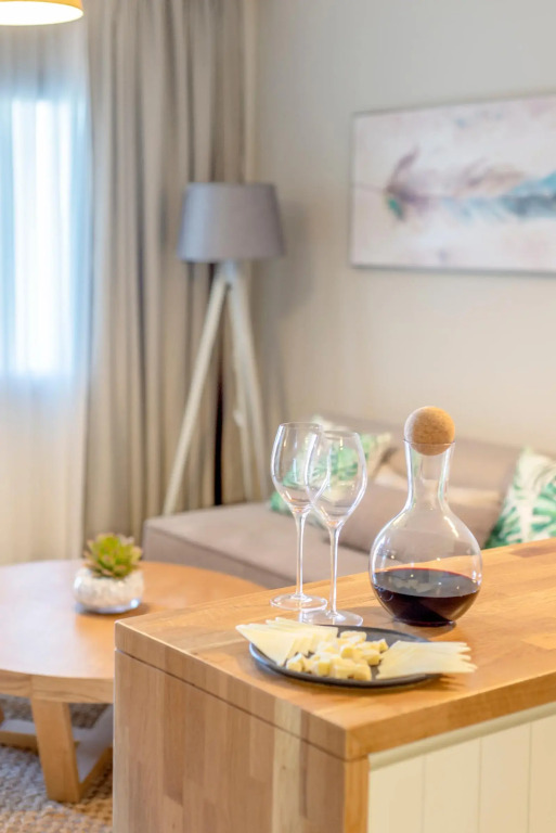 Dorman Suites