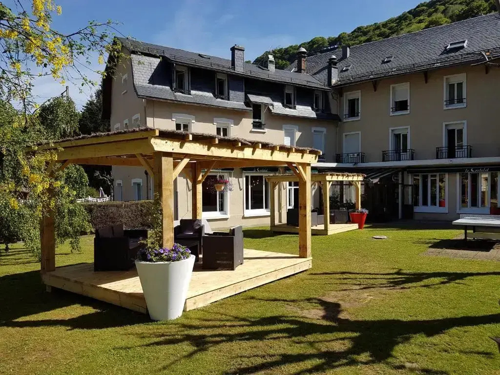 Le Castelet Sancy - Jardin & Spa