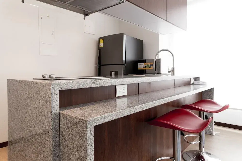 91 ST Apartments By Nomad Guru