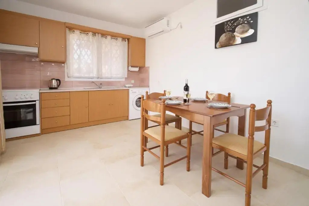 Lagoon view apartment - Orange Guest House