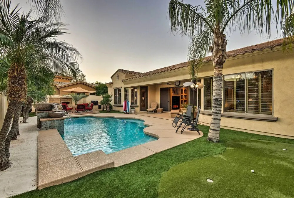 Heated Pool + Putting Green: Luxe Gilbert Home