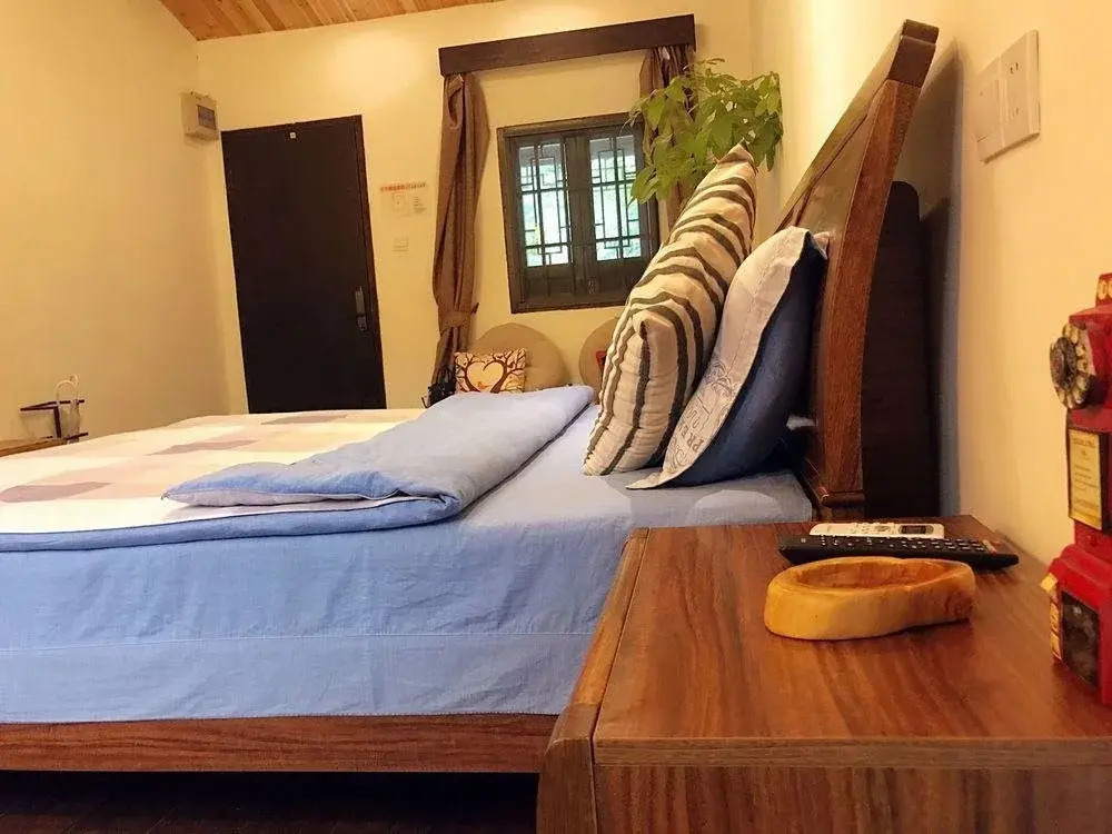 Stone Bamboo Garden Inn