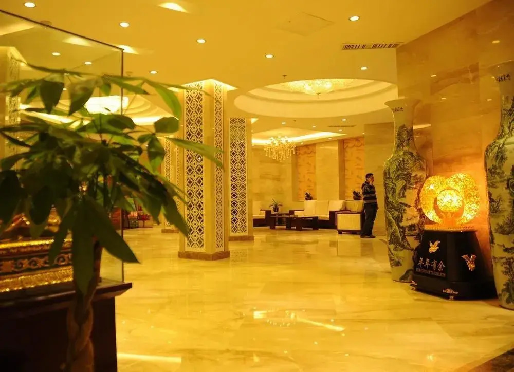 Yasheng Hotel