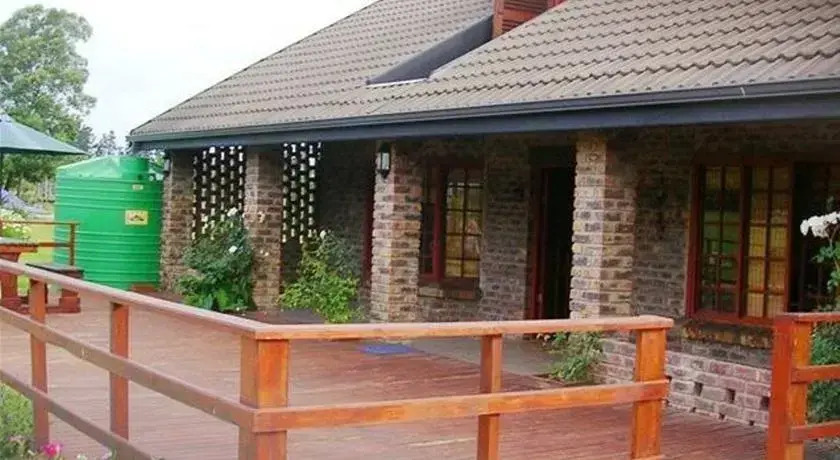 Fairwinds Rose Cottage