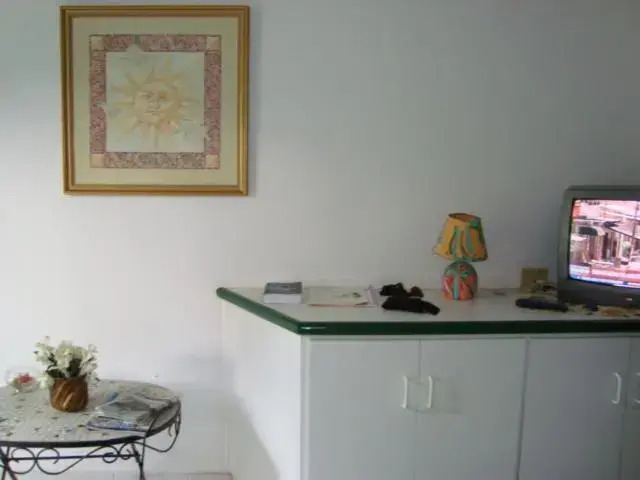 PÉ NA AREIA na Praia das Toninhas, Condomínio Wimbledon, direto na areia, o Melhor da região, completo, 5 estrelas