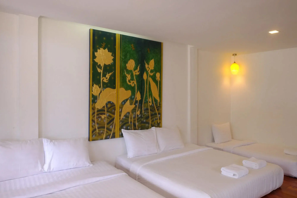 Fah Talay Resort