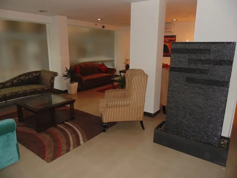 Tavisha Hotel