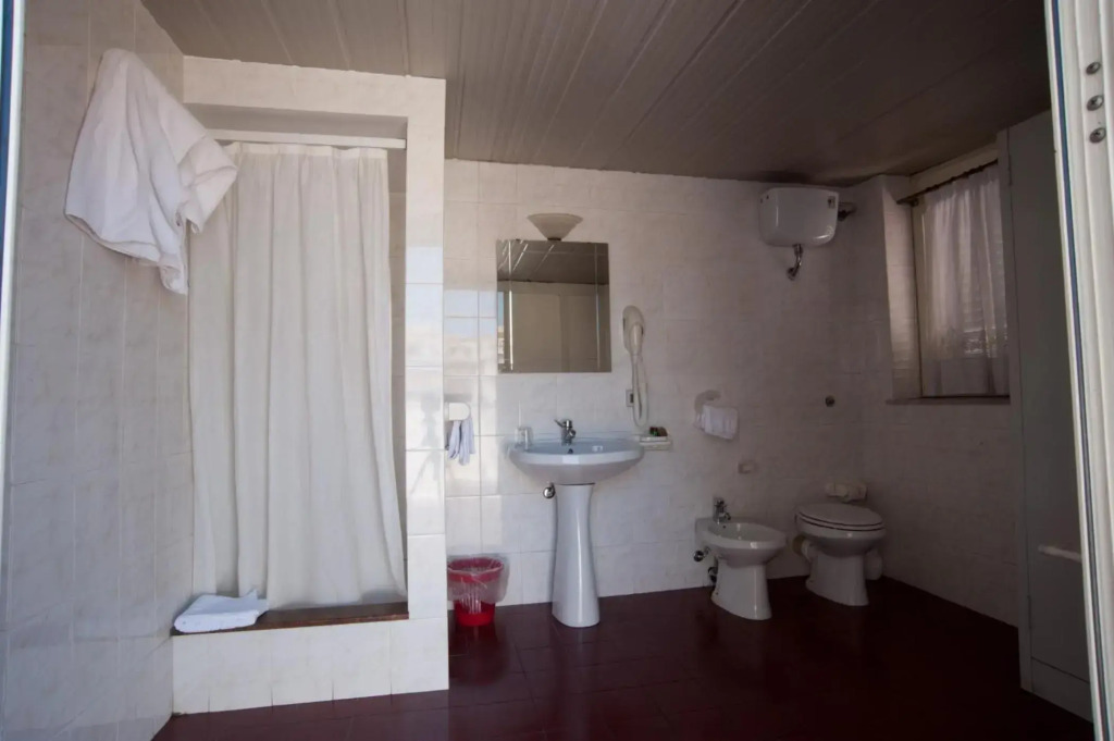 Hotel Joli