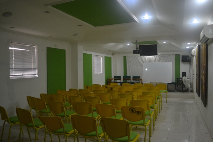 Hotel Calarca N1