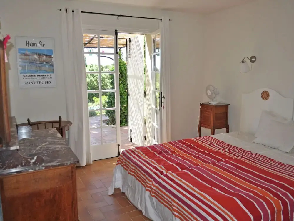 Southern French Villa With Private Pool and Stunning Views of the Mediterranean Sea