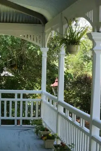 Wiss House Bed and Breakfast