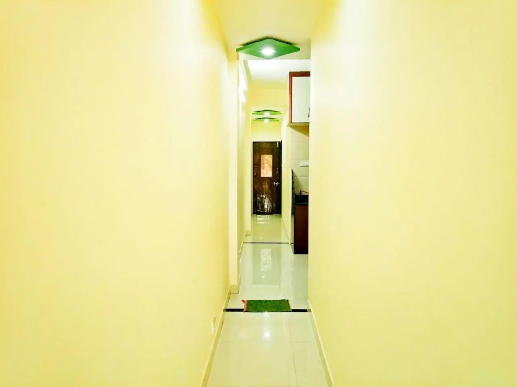 Mayuri cottage