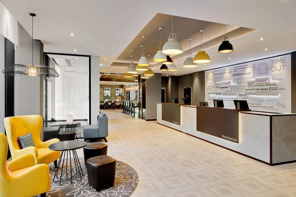 Premier Inn Hamburg City Centre