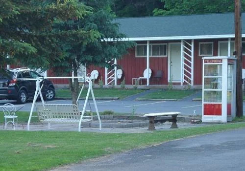 Roscoe Motel