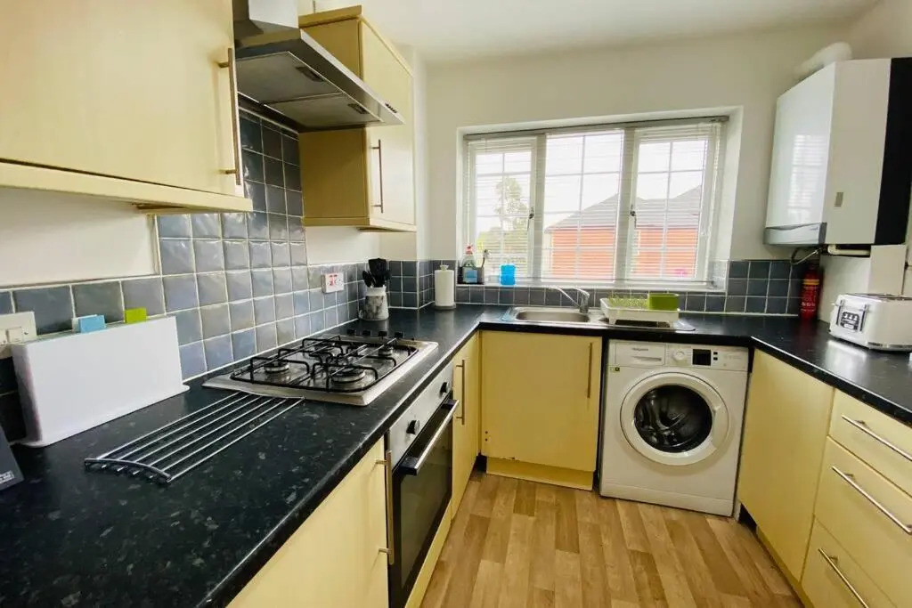 "Fishermans House" By Greenstay Serviced Accommodation - Large 4 Bed House With Parking - The Perfect Choice For Contractors, Families & Mixed Groups