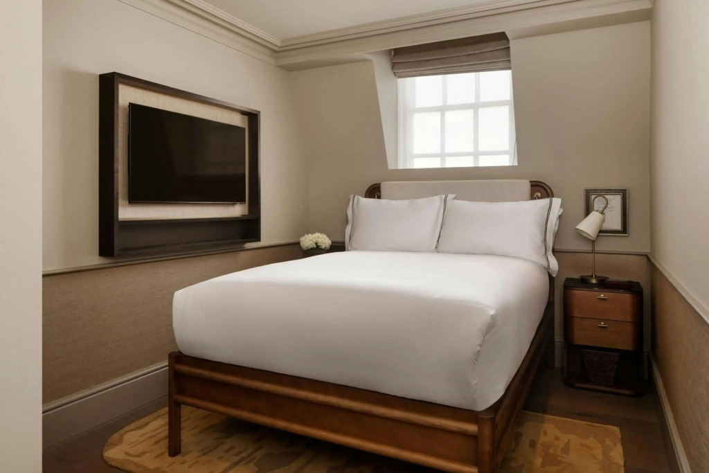 Montcalm Mayfair, Autograph Collection