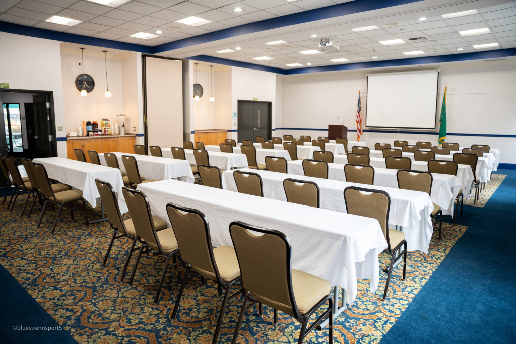 Comfort Suites Airport Tukwila Seattle