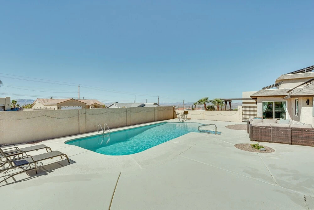 Furnished Patio + Pool: Lake Havasu City Getaway!