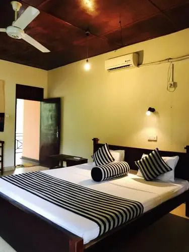 Inamaluwa Inn