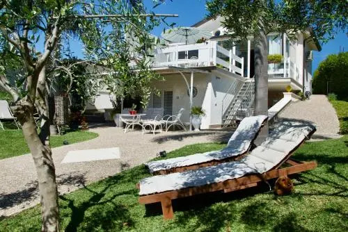Villa Volli Three Rooms