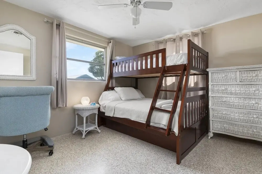 3 Bedroom Pool Home 5 Miles From Best Beaches Around 3 Home by Redawning