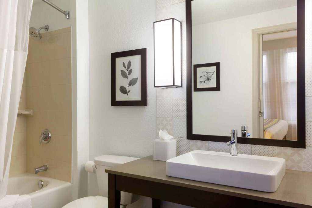 Country Inn & Suites by Radisson, Bloomington at Mall of America, MN