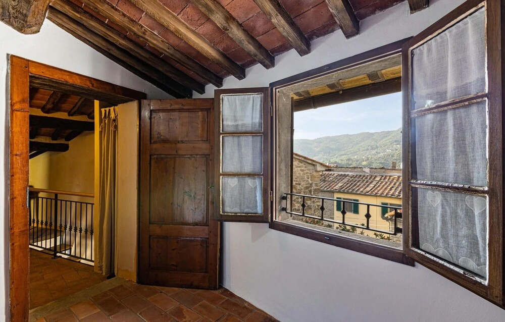 3 Bedroom Cozy Home In Sorana