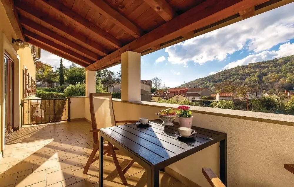 Beautiful Home in Matulji With 3 Bedrooms, Wifi and Outdoor Swimming Pool