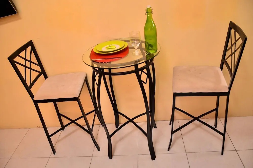 Kingston Sunset Guest Apartment I