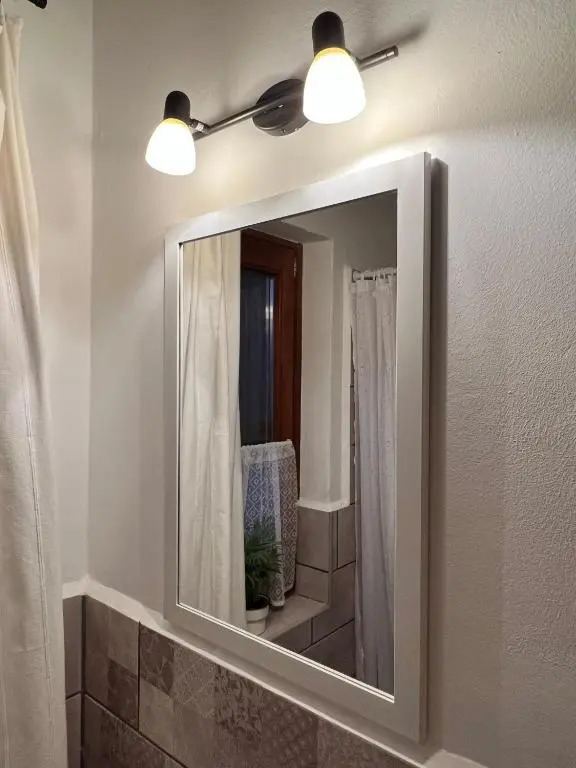Cseri Porta