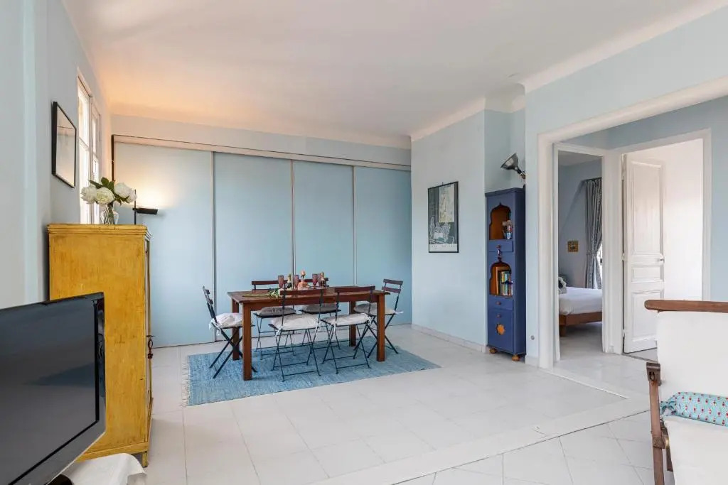 Extraordinary View on Port and Castle Hill - 1 Bdr & Parking