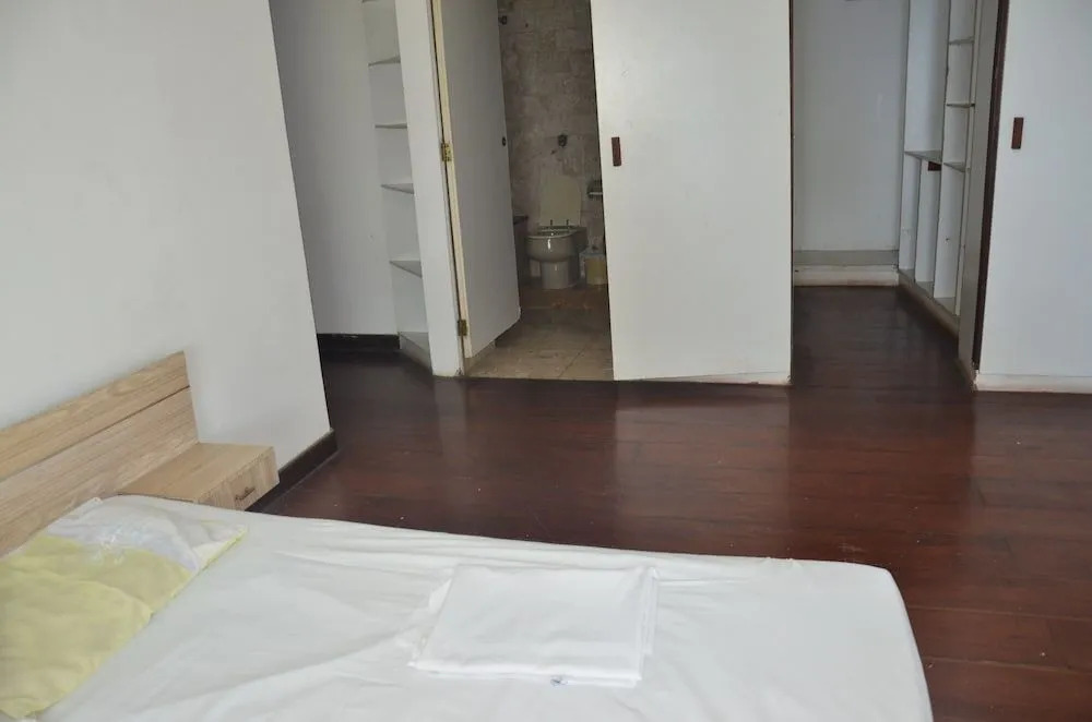 Hostel Hill House