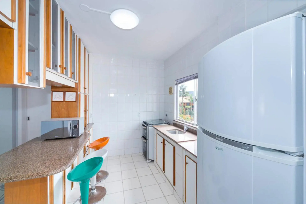 Apartamento com Vista Mar a 30 metros da praia