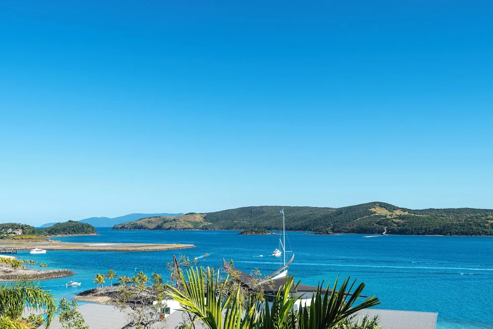 Casuarina Cove Apartments