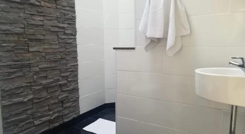 61Prado Hotel