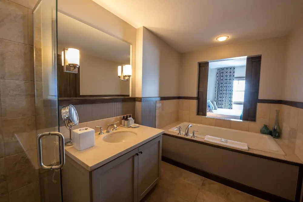 Three Bedroom Mountain Chic 6th Floor Penthouse with Amazing View 3 Condo - No Cleaning Fee! by RedAwning