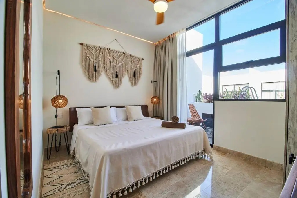 Modern and Boho 1BD/1 BR + Private Plunge Pool