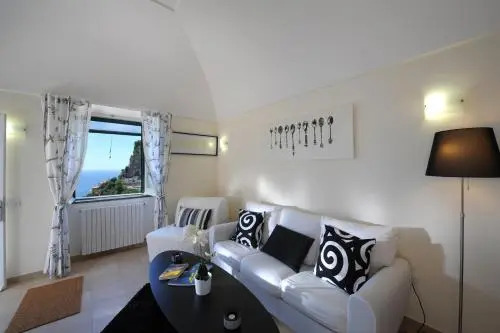 Villa Knight