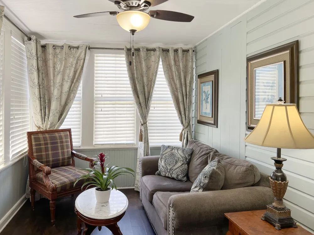 Victorian House Bed and Breakfast