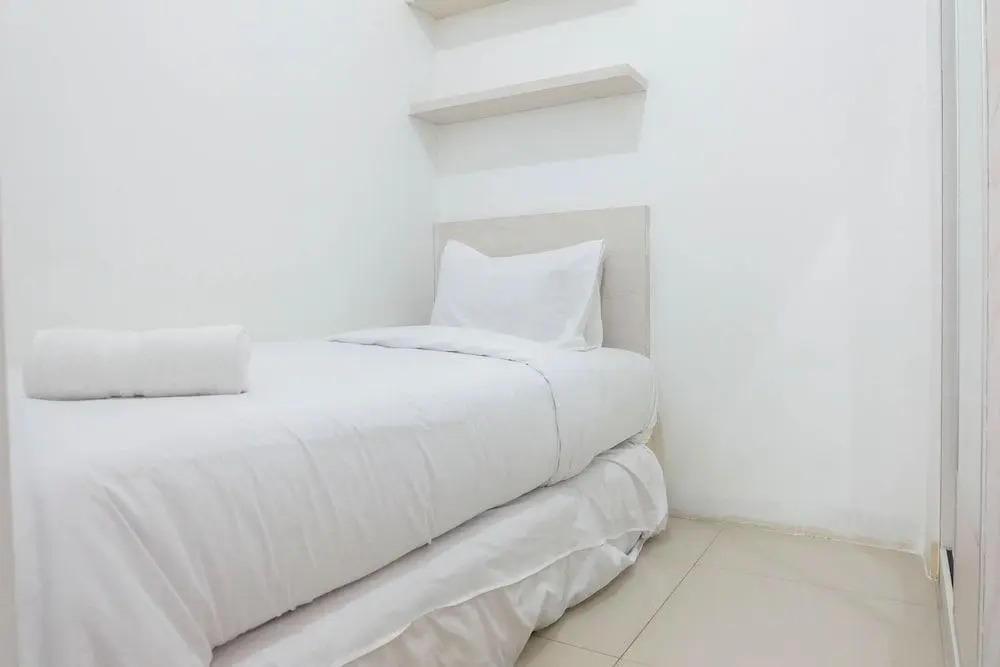 Warm and Cozy 2BR Green Pramuka Apartment near Mall