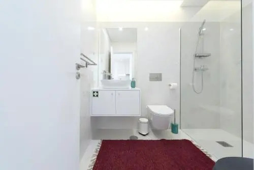 Lovelystay - Central Flat W/ Ac And Balcony