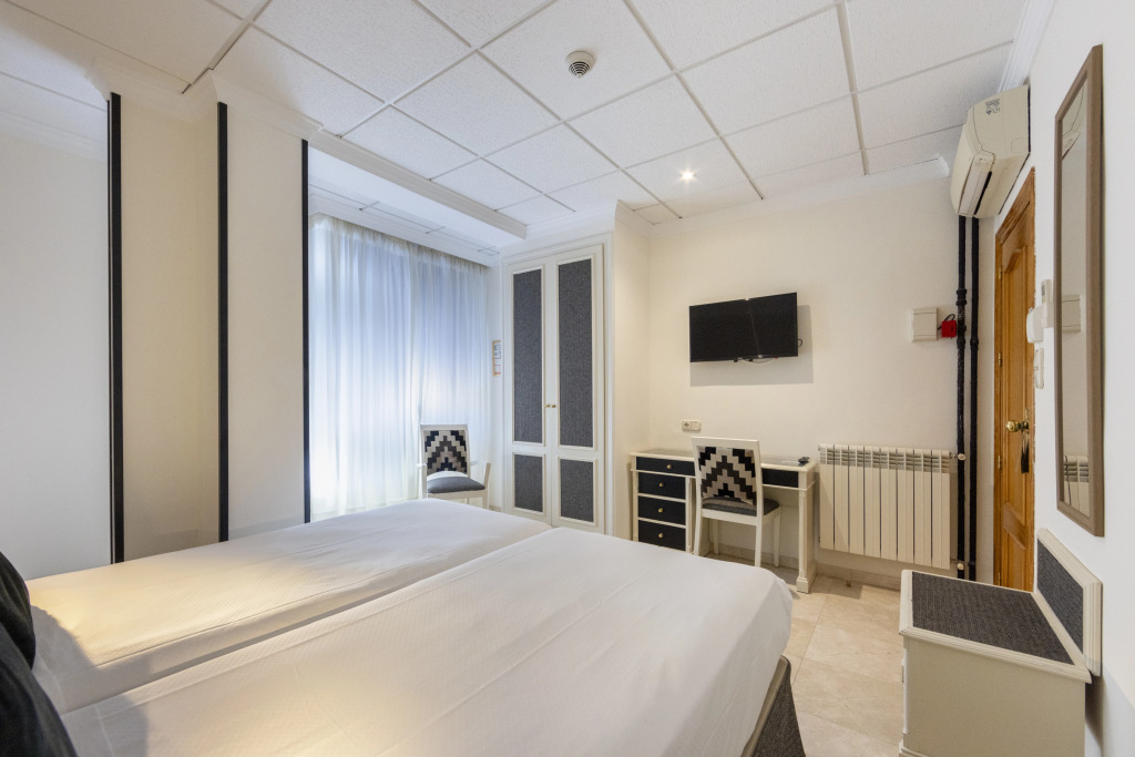 Hotel Sacromonte