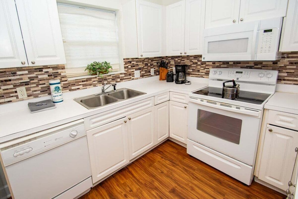 Magnolia North 4827-302