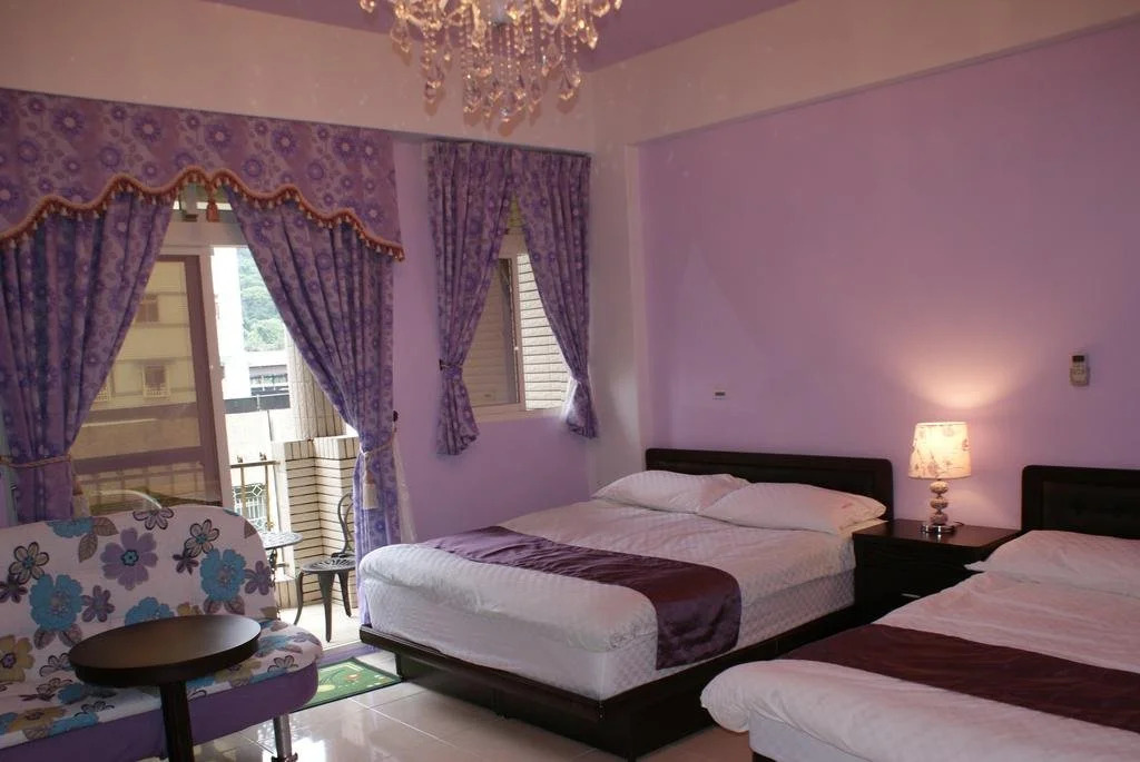 NiHuiHoung Bed and Breakfast