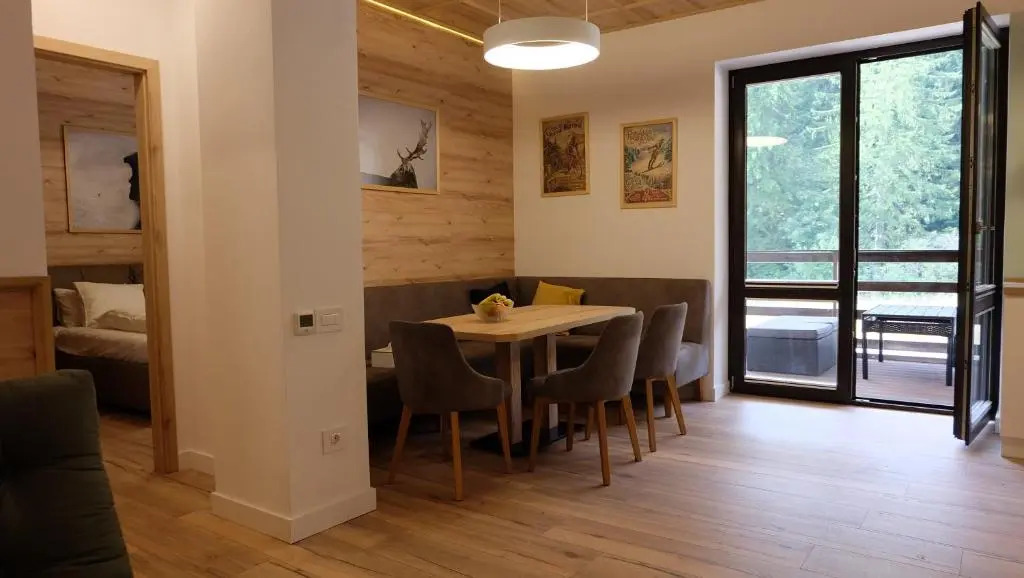 Poiana Ski Residence Apartment 5