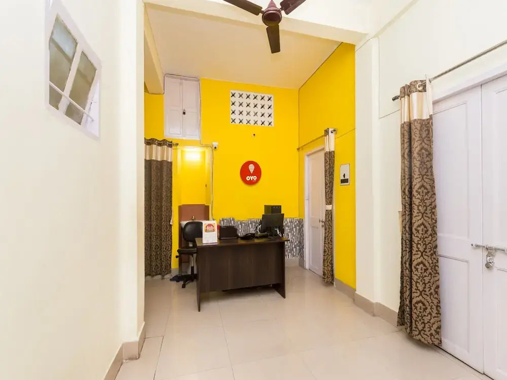 OYO 9181 Aakash Ganga 2
