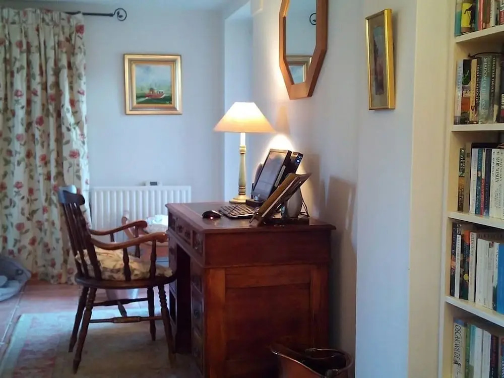 Field Farm Cottage B&B